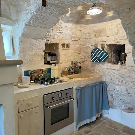 Trulli Mancinella بيت للعطل