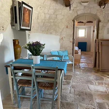Dom wakacyjny Trulli Mancinella